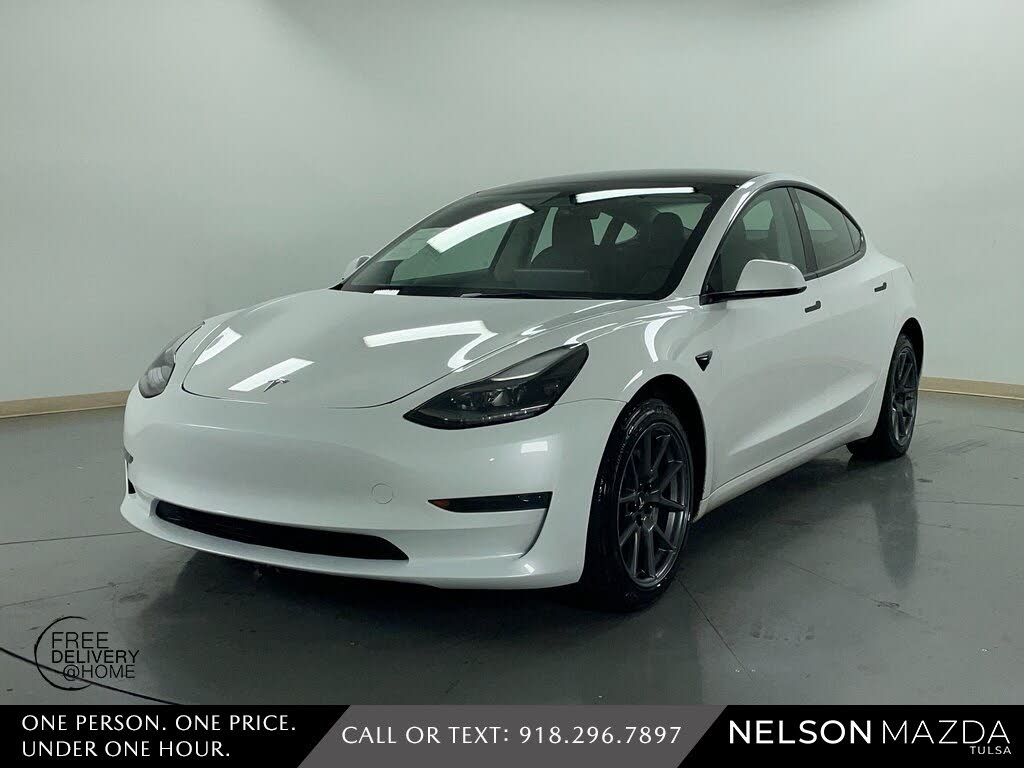 2023 Tesla Model 3 RWD