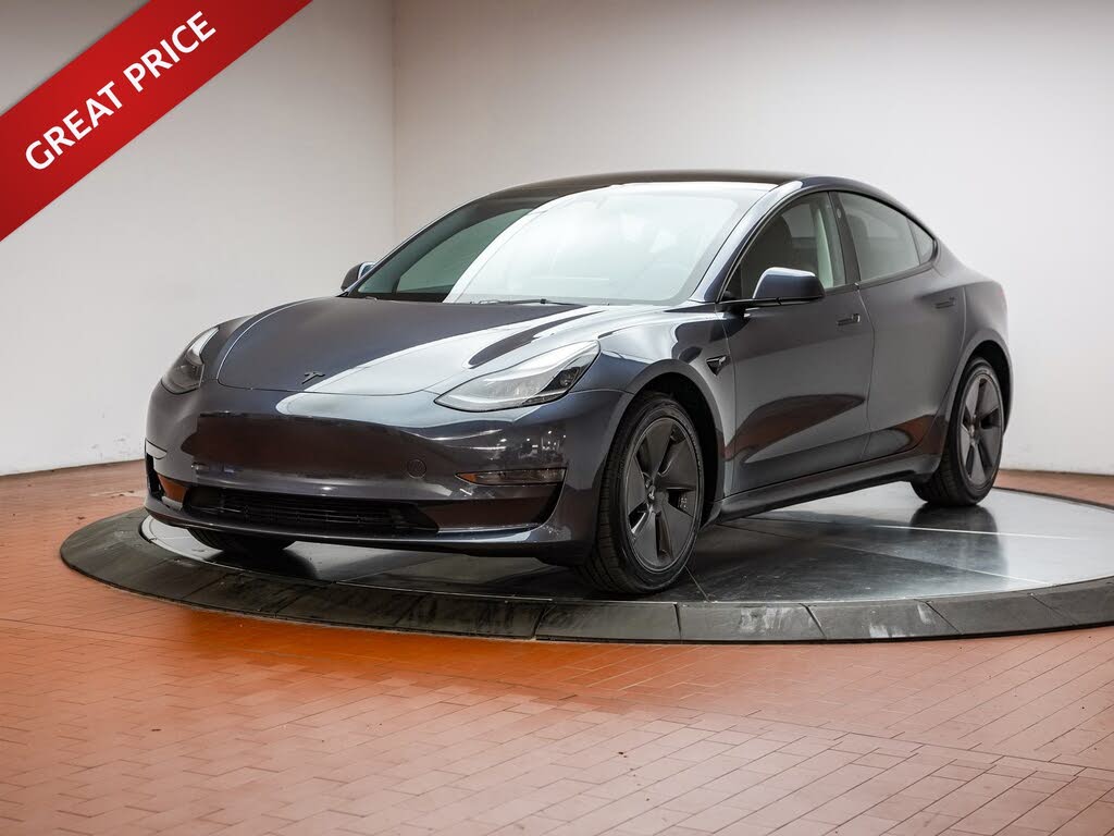 2023 Tesla Model 3 RWD