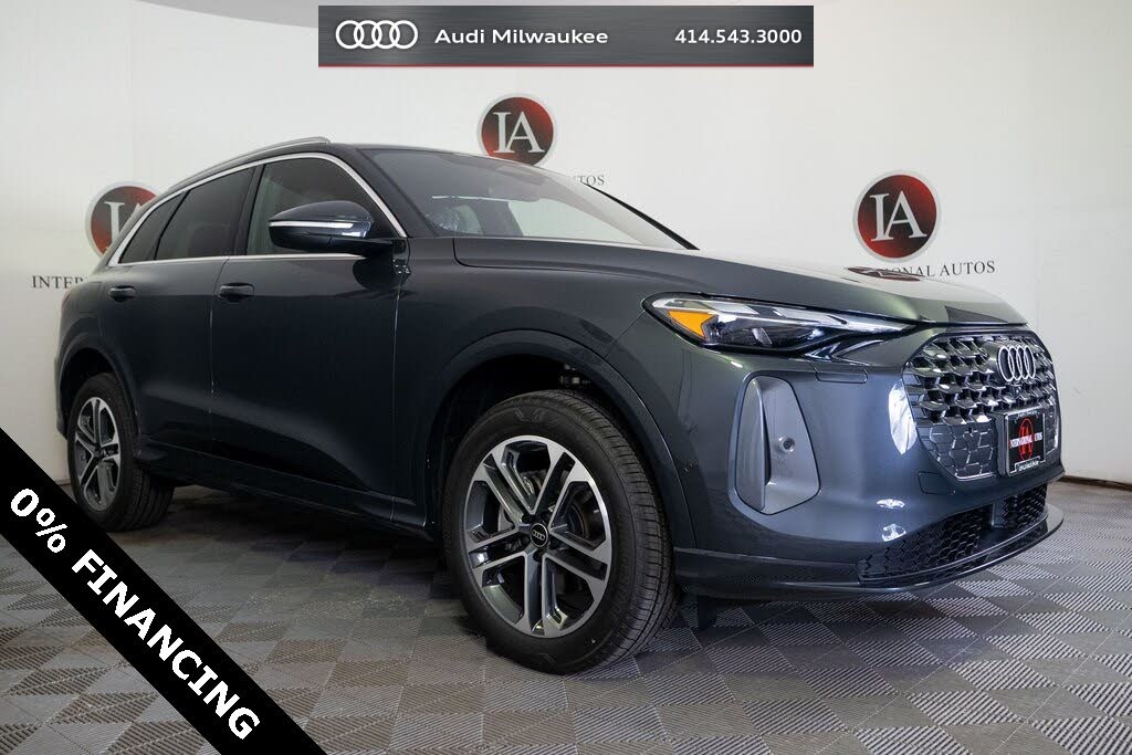 2025 Audi Q5 quattro Premium 40 TFSI