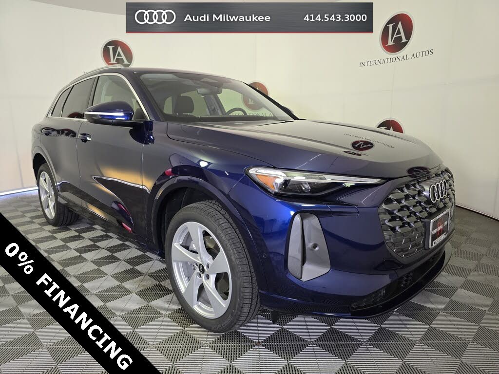 2025 Audi Q5 quattro Premium Plus 40 TFSI