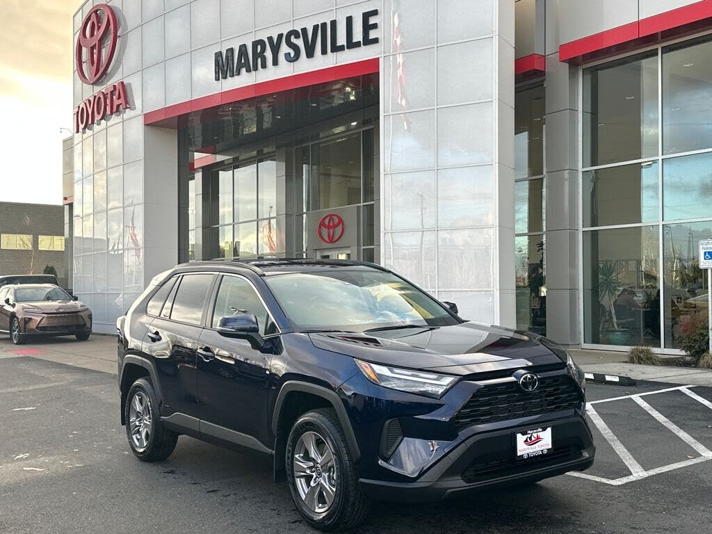 2025 Toyota RAV4 Hybrid XLE AWD