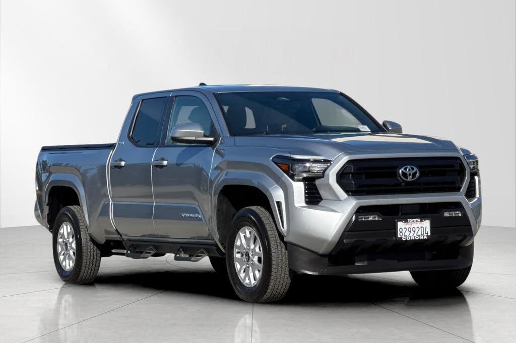 2025 Toyota Tacoma SR5 Double Cab 4WD