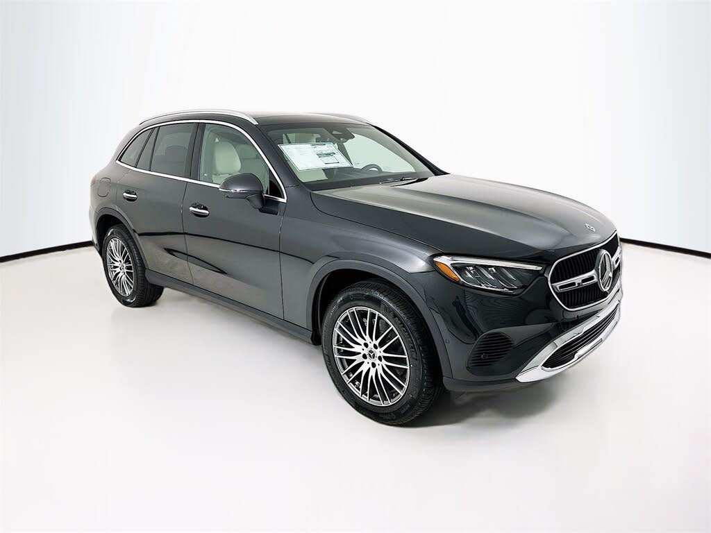 2026 Mercedes-Benz GLC 300 RWD