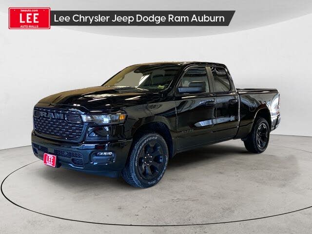 2026 RAM 1500 Express Quad Cab 4WD