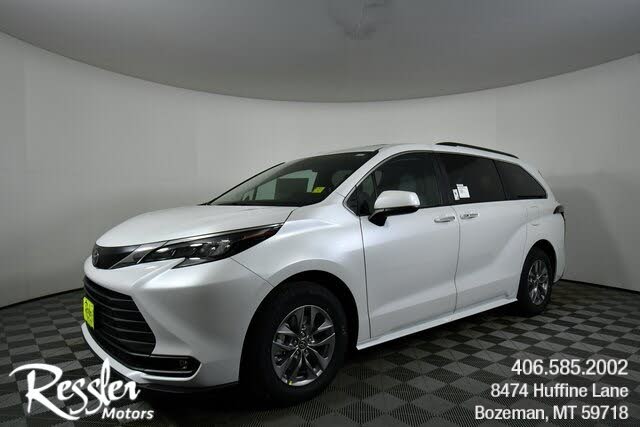 2026 Toyota Sienna XLE 7-Passenger AWD