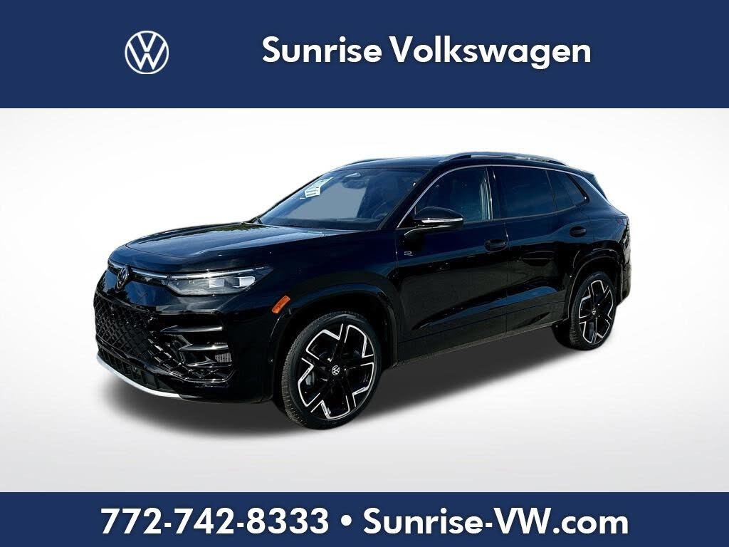 2026 Volkswagen Tiguan SEL R-Line Turbo 4Motion