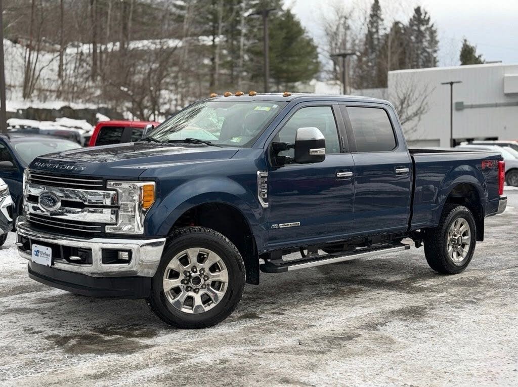 2017 Ford F-250 Super Duty Lariat Crew Cab 4WD