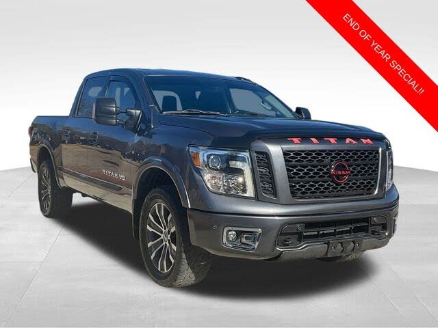 2019 Nissan Titan PRO-4X Crew Cab 4WD