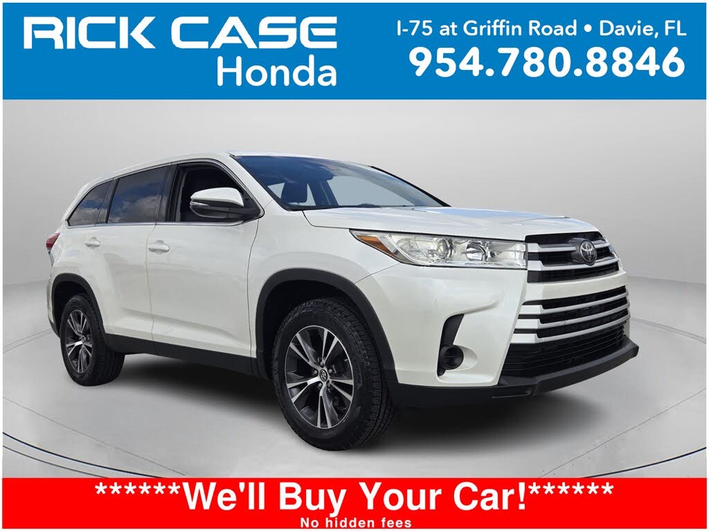 2019 Toyota Highlander LE FWD