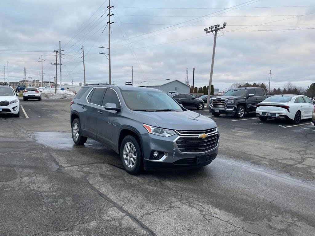 2021 Chevrolet Traverse LT Cloth FWD