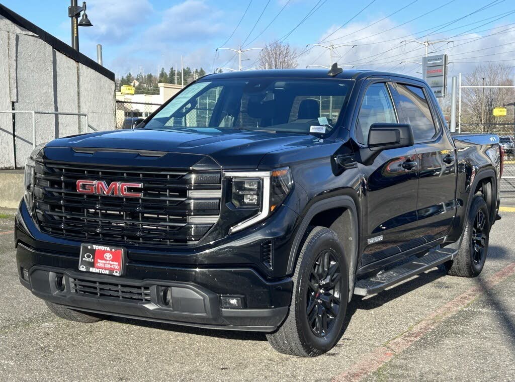 2022 GMC Sierra 1500 Elevation Crew Cab 4WD