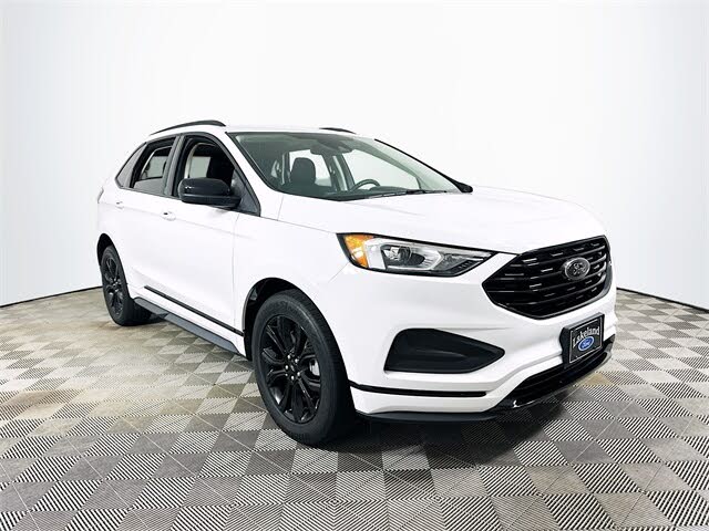 2023 Ford Edge SE AWD