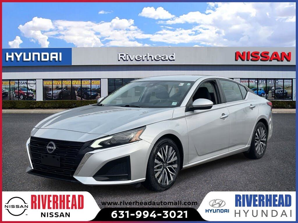 2023 Nissan Altima 2.5 SV FWD