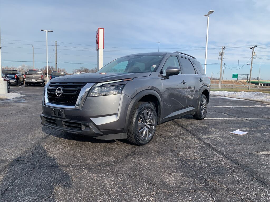 2024 Nissan Pathfinder SV 4WD