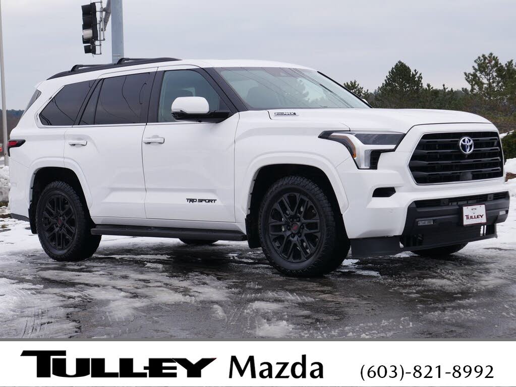 2024 Toyota Sequoia SR5 4WD