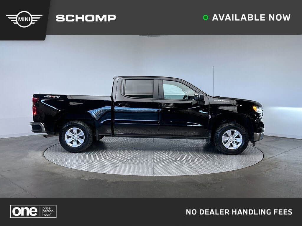 2025 Chevrolet Silverado 1500 LT Crew Cab 4WD