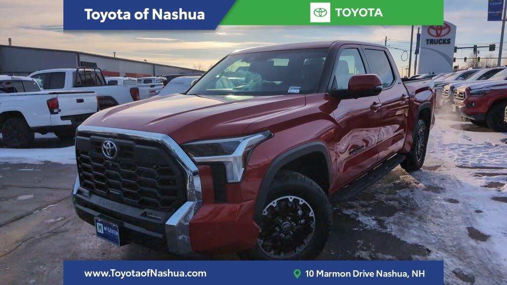 2025 Toyota Tundra SR5 CrewMax Cab 4WD