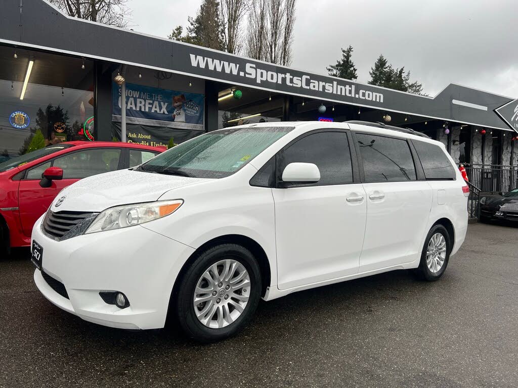 2013 Toyota Sienna XLE 7-Passenger