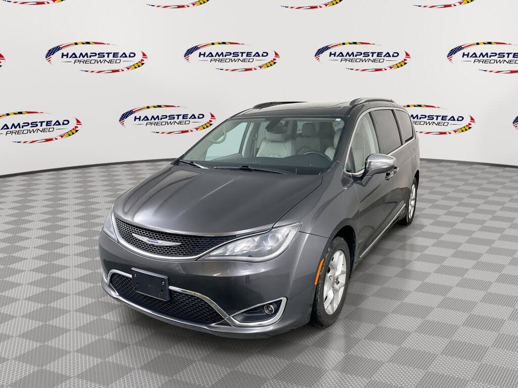 2020 Chrysler Pacifica Limited FWD