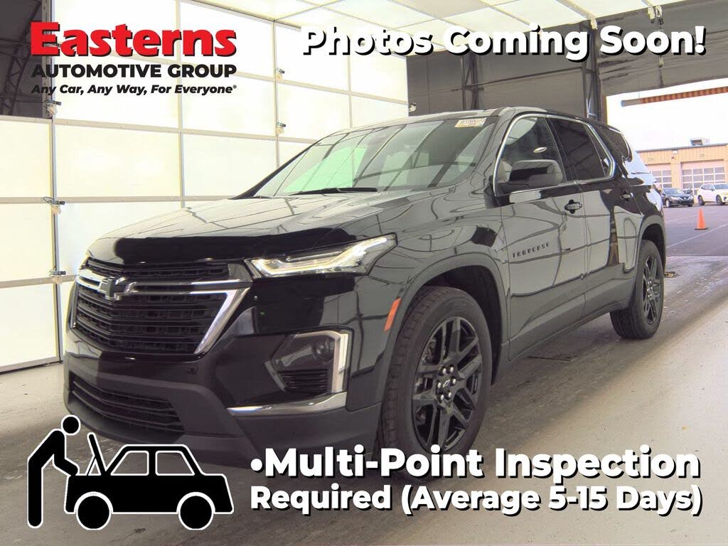 2022 Chevrolet Traverse LS FWD