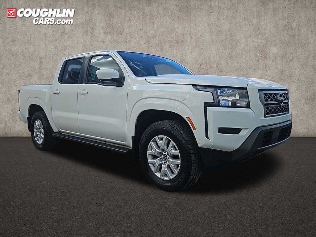 2022 Nissan Frontier SV Crew Cab 4WD