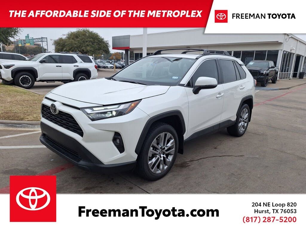 2022 Toyota RAV4 XLE Premium FWD