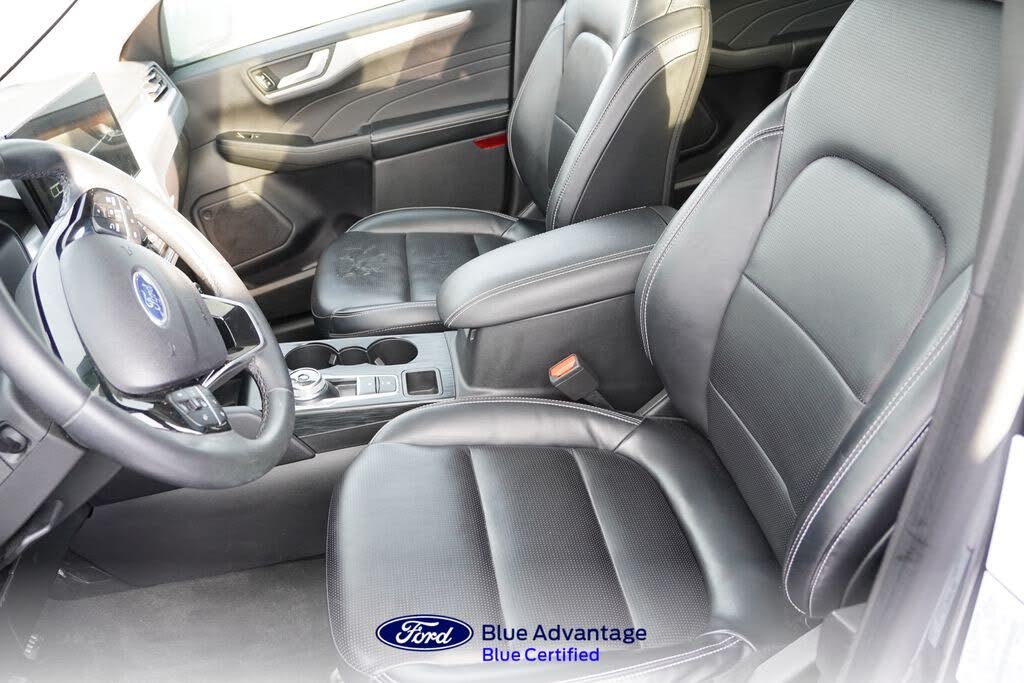 2023 Ford Escape Platinum AWD