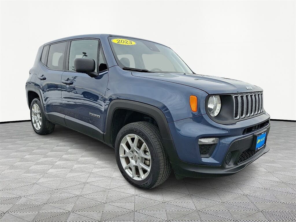 2023 Jeep Renegade Latitude 4WD