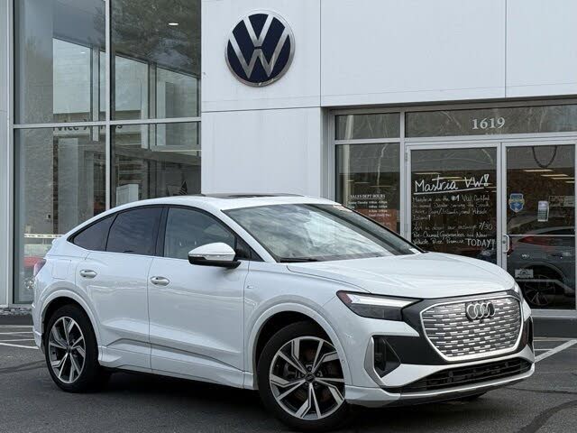 2024 Audi Q4 e-tron Sportback quattro Premium Plus 55