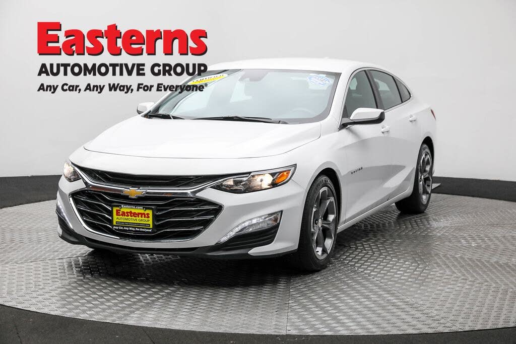 2024 Chevrolet Malibu LT with 1LT FWD