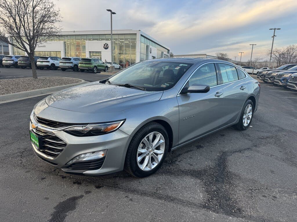 2024 Chevrolet Malibu LT with 1LT FWD