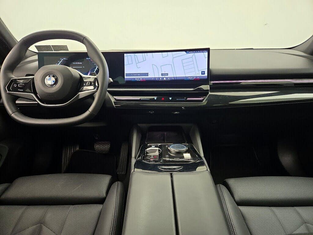 2025 BMW 5 Series 530i xDrive
