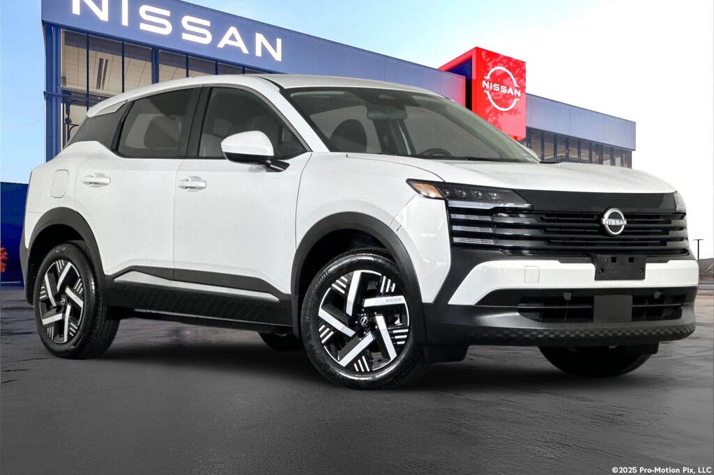 2025 Nissan Kicks SV FWD