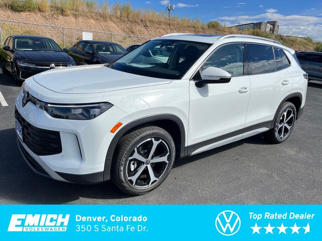 2025 Volkswagen Tiguan SE 4Motion