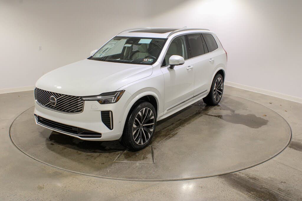 2026 Volvo XC90 B6 Ultra 7-Passenger AWD