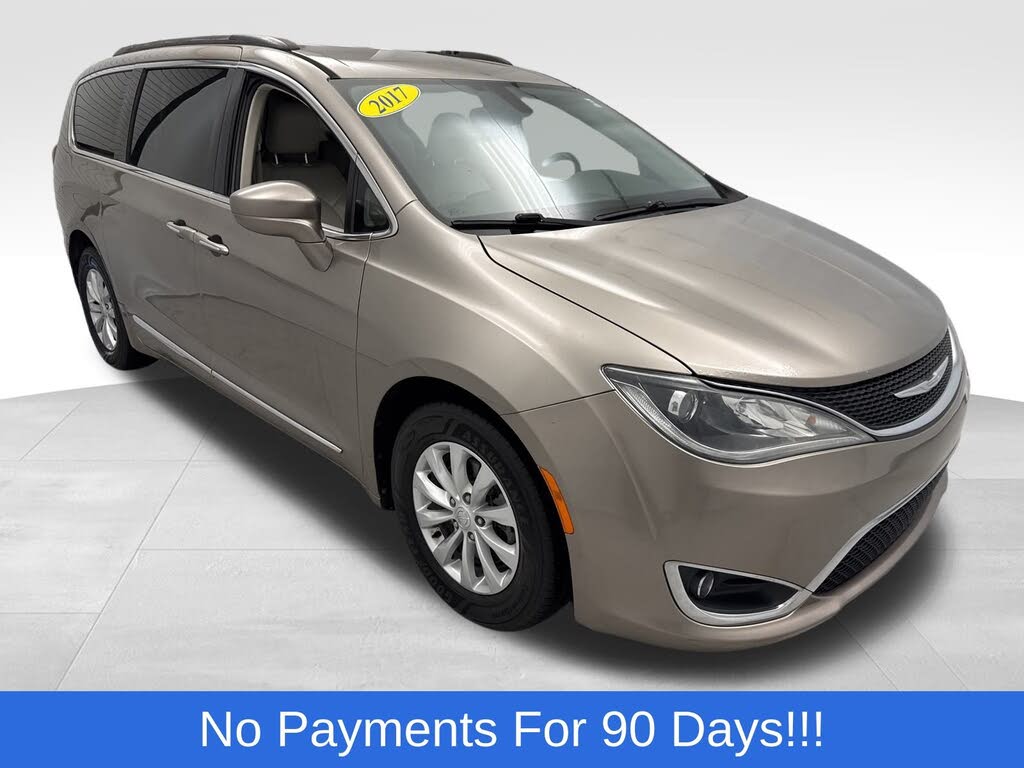 2017 Chrysler Pacifica Touring L FWD