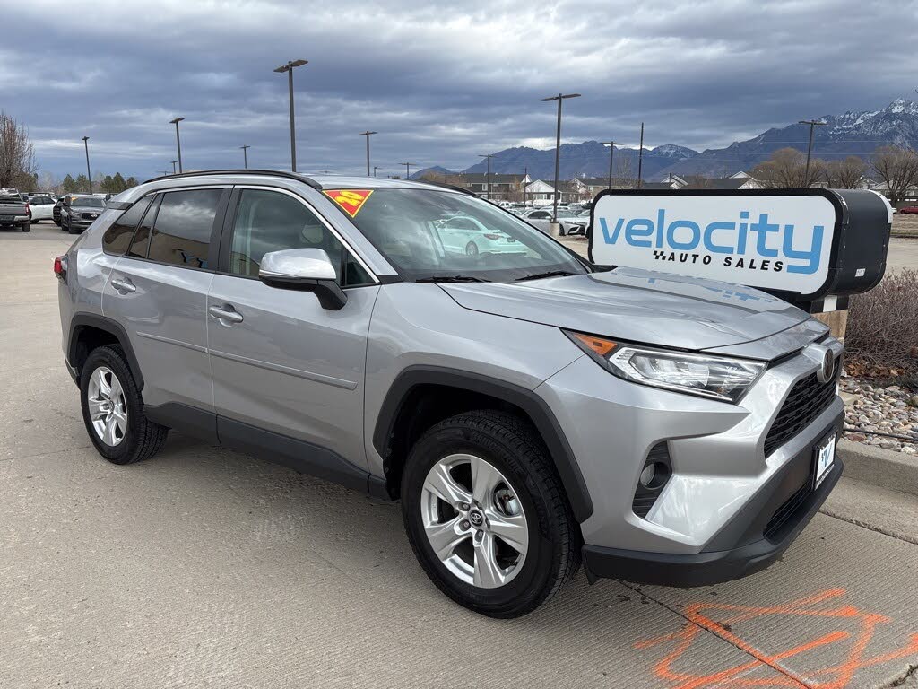 2020 Toyota RAV4 XLE AWD