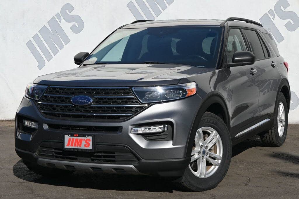 2022 Ford Explorer XLT RWD