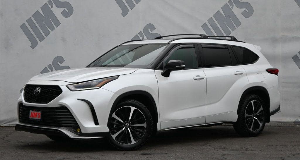 2022 Toyota Highlander XSE FWD