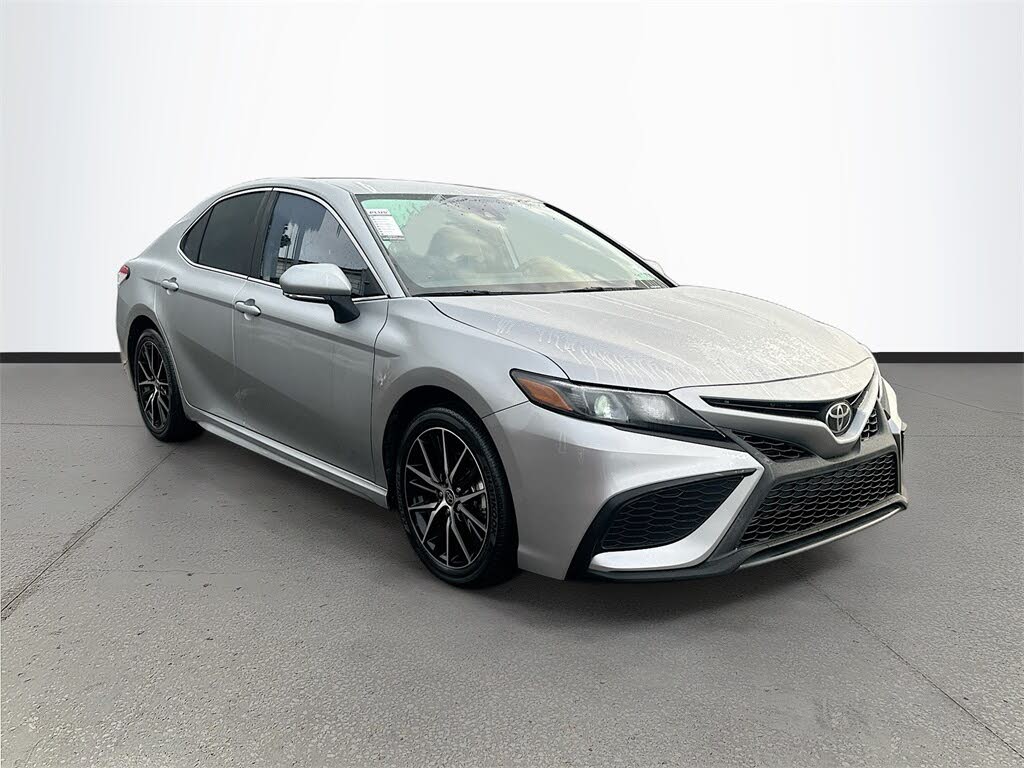 2023 Toyota Camry SE FWD