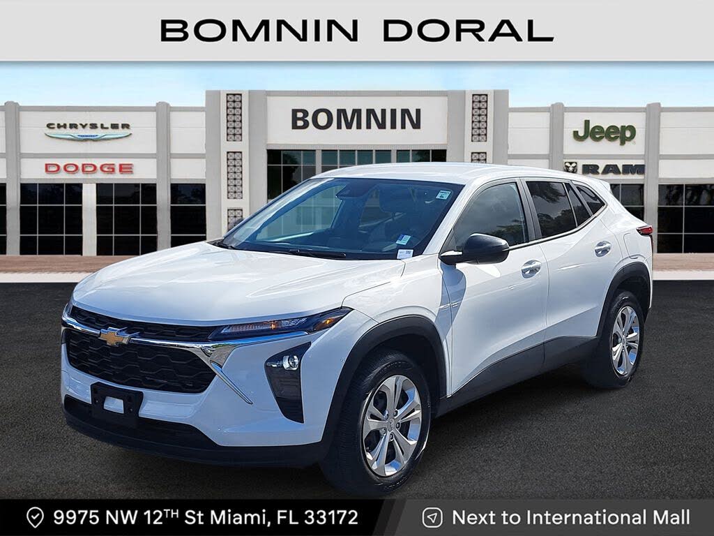 2024 Chevrolet Trax LS FWD