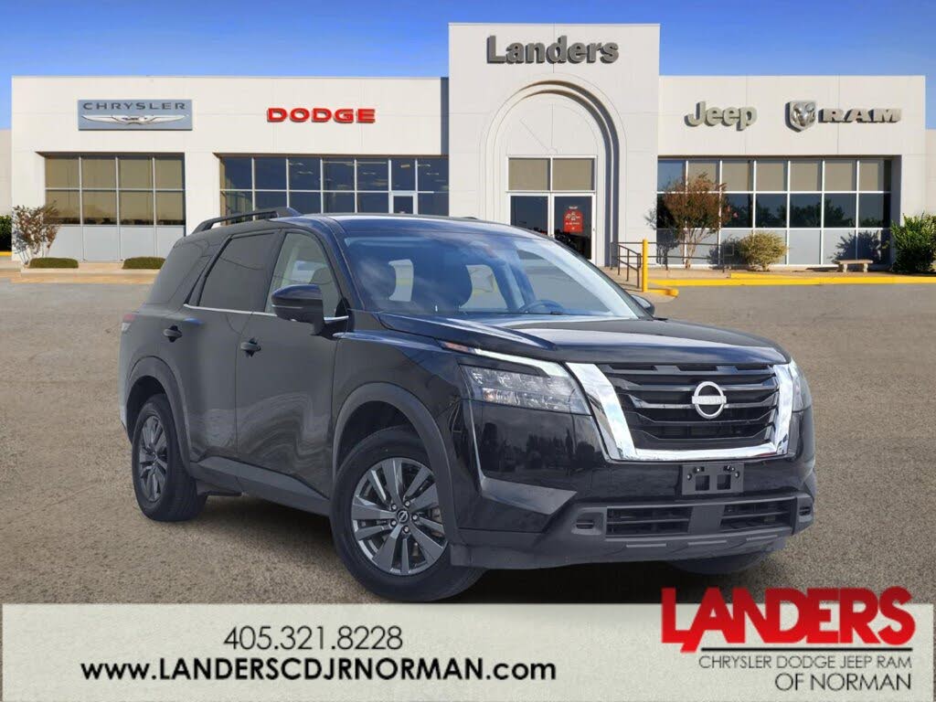 2024 Nissan Pathfinder SV 4WD