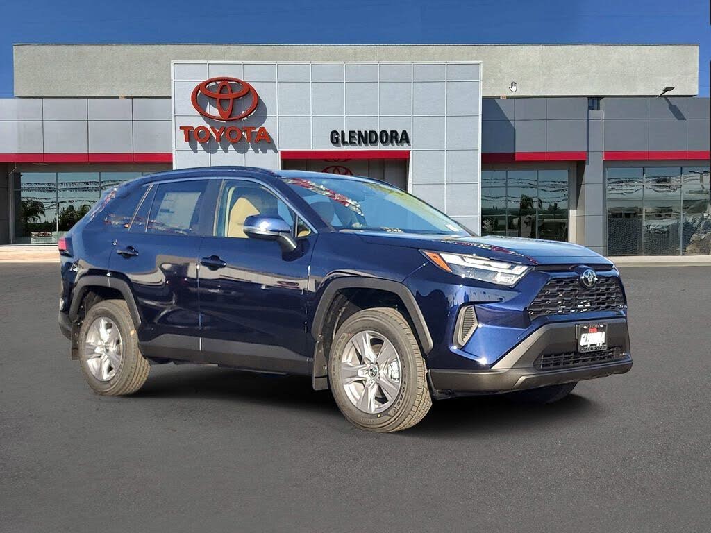 2025 Toyota RAV4 Hybrid XLE AWD