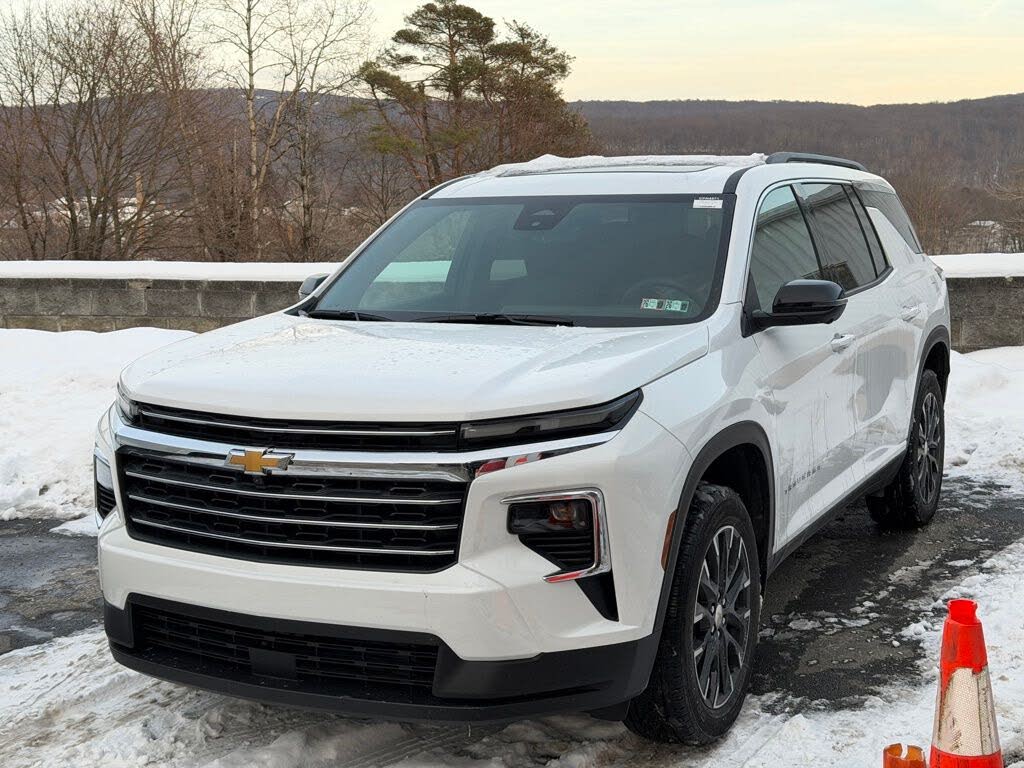 2026 Chevrolet Traverse LT AWD