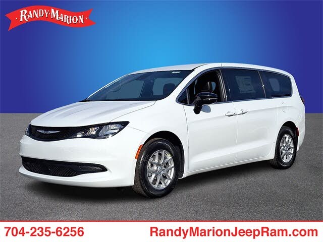 2026 Chrysler Voyager LX FWD