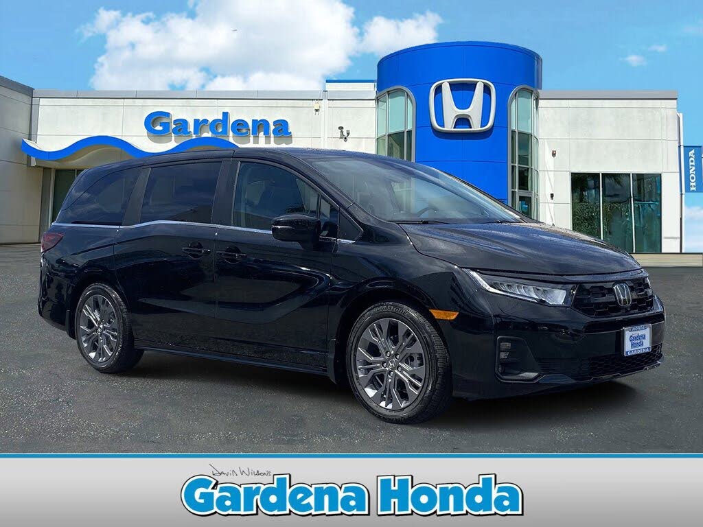 2026 Honda Odyssey Touring FWD