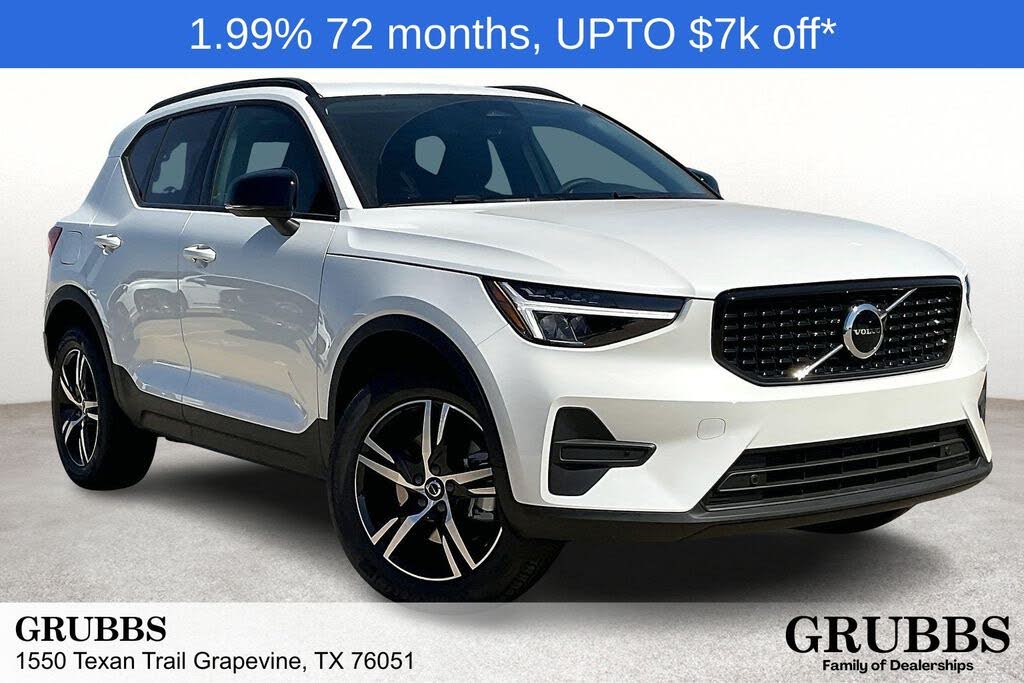 2026 Volvo XC40 B4 Core FWD