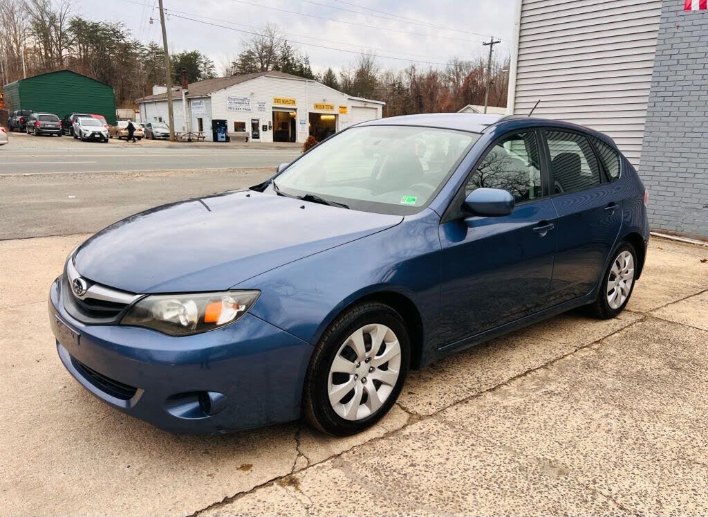 2011 Subaru Impreza 2.5i Hatchback