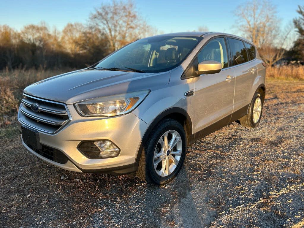 2017 Ford Escape SE FWD