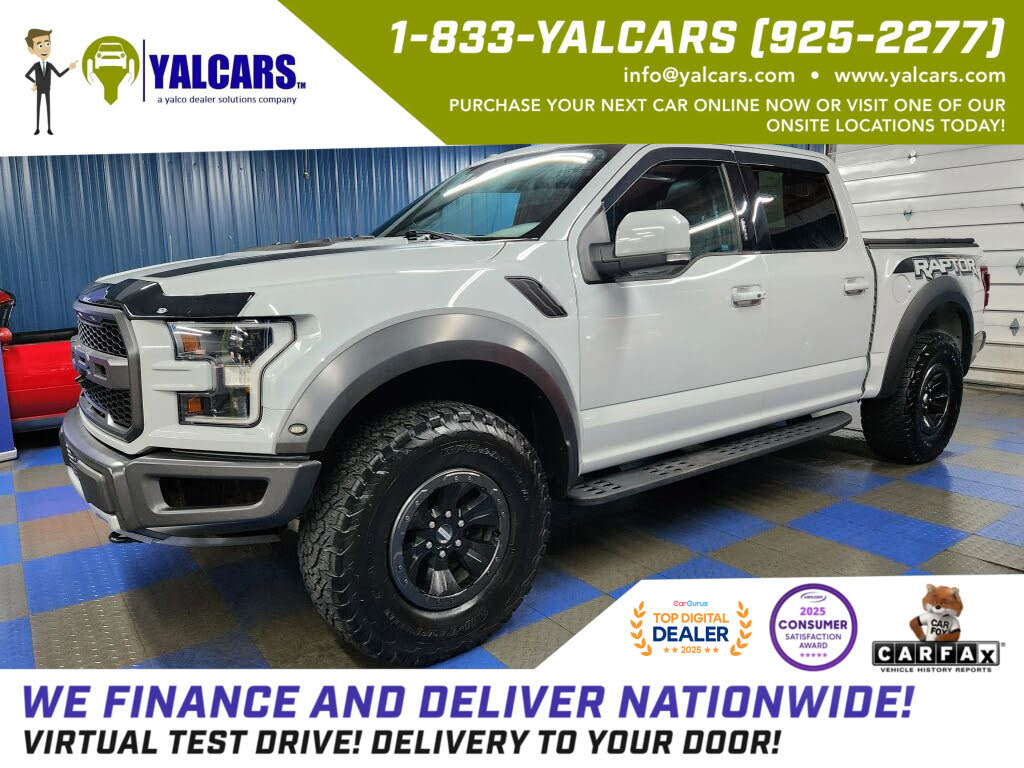 2017 Ford F-150 Raptor SuperCrew 4WD